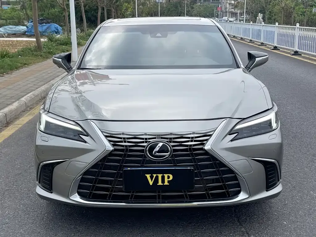 Lexus ES 2024 из CN, фото 3