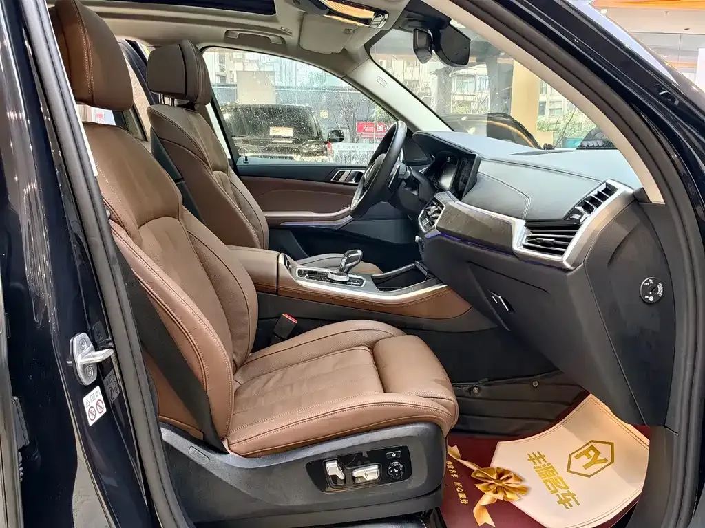 BMW X5 (Import) — фото 8