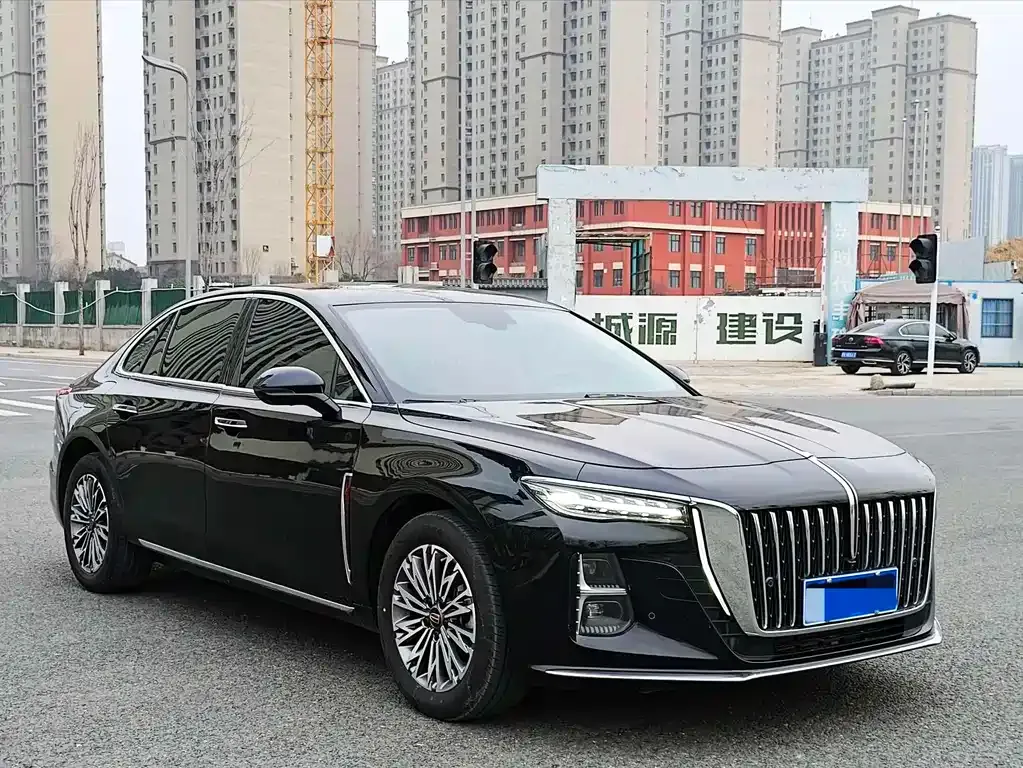 Hongqi H5 — фото 5