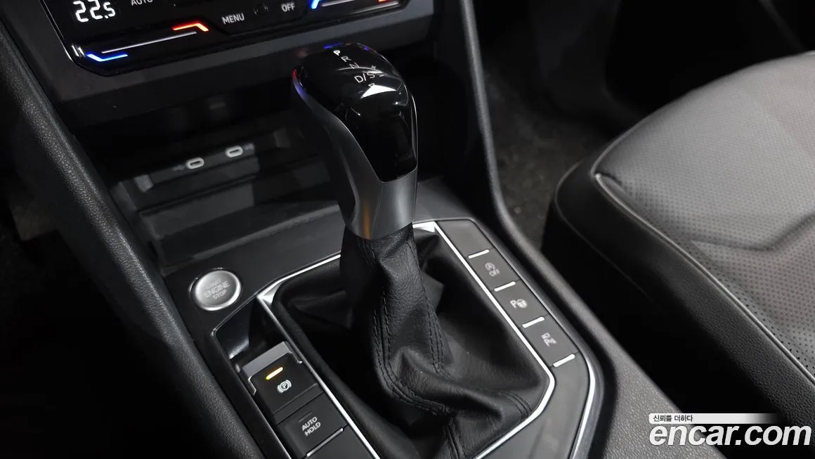 Volkswagen Tiguan — фото 4