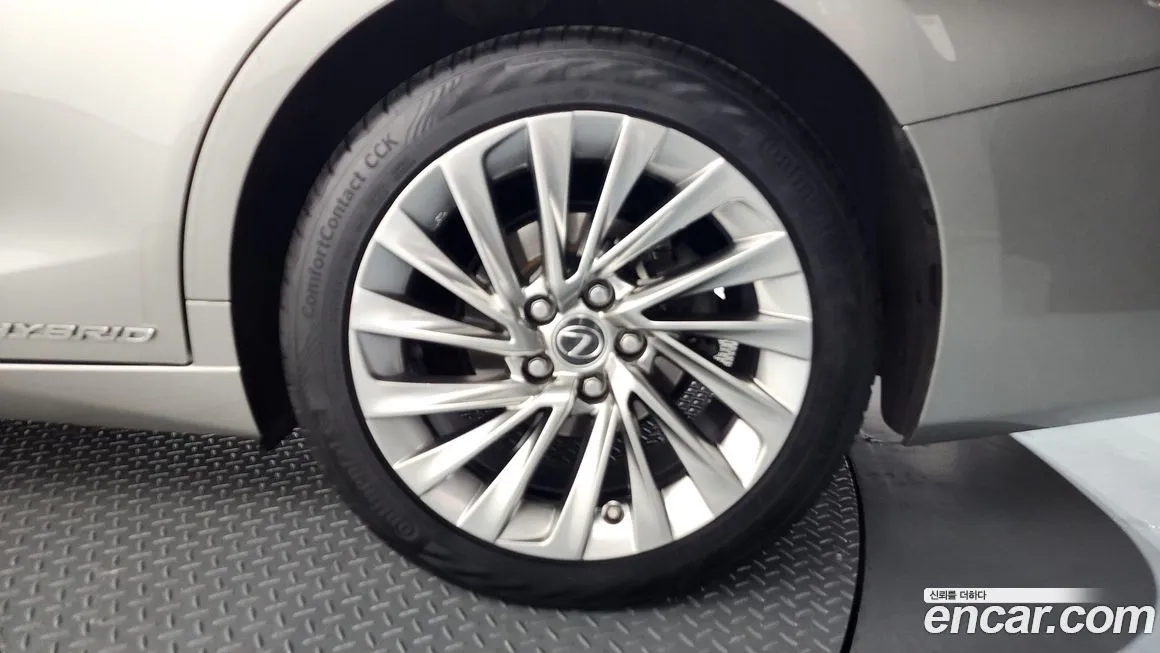 Lexus ES 2021 из KR, фото 8