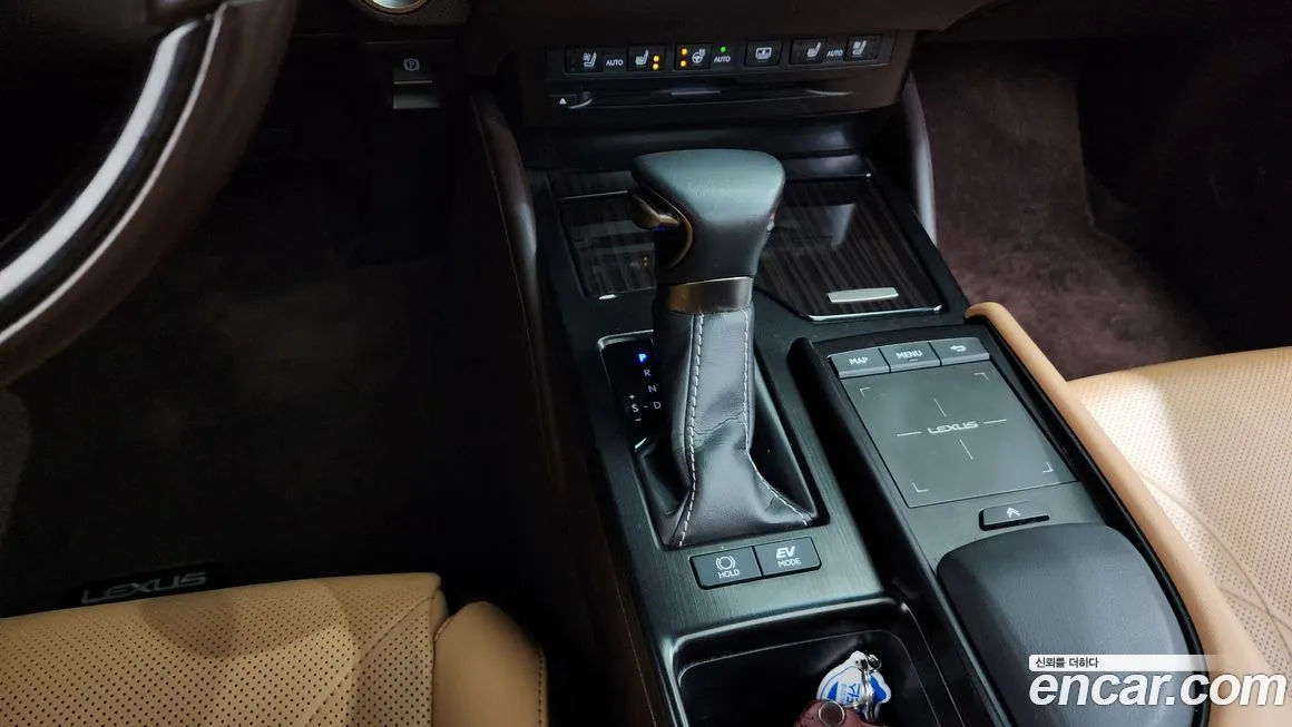 Lexus ES 2021 из KR, фото 5