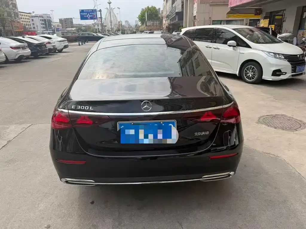 Mercedes-Benz E-Class 2025 из CN, фото 5