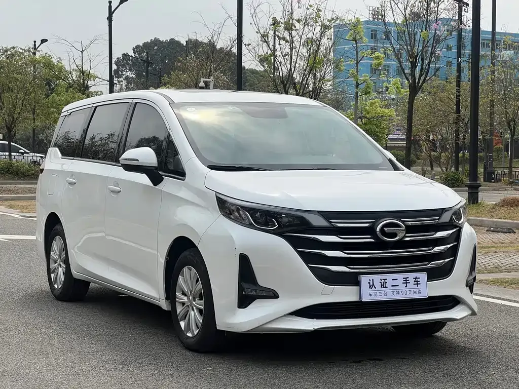 GAC Motor Trumpchi M6 — фото 6