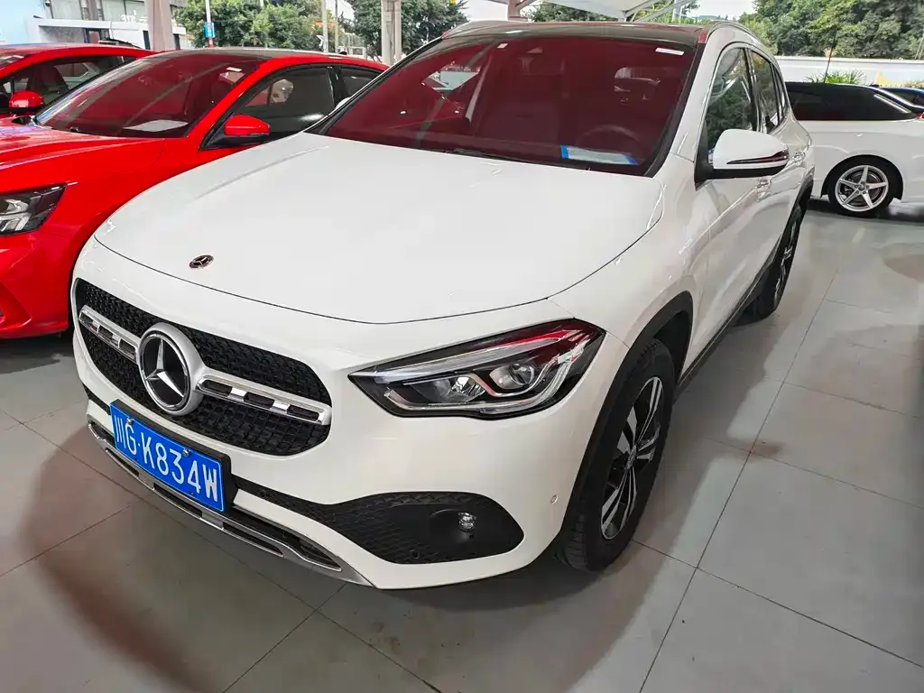 Mercedes-Benz GLA 2023 из CN, фото 1