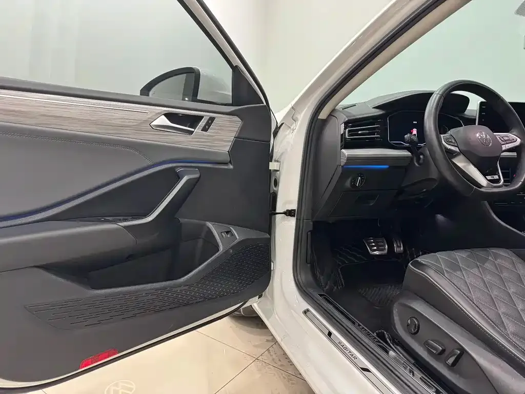 Volkswagen Sagitar 2022 из CN, фото 8