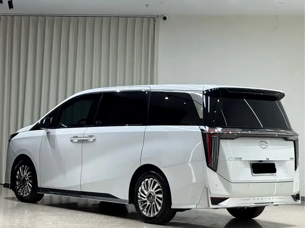 GAC Motor Trumpchi M8 — фото 4