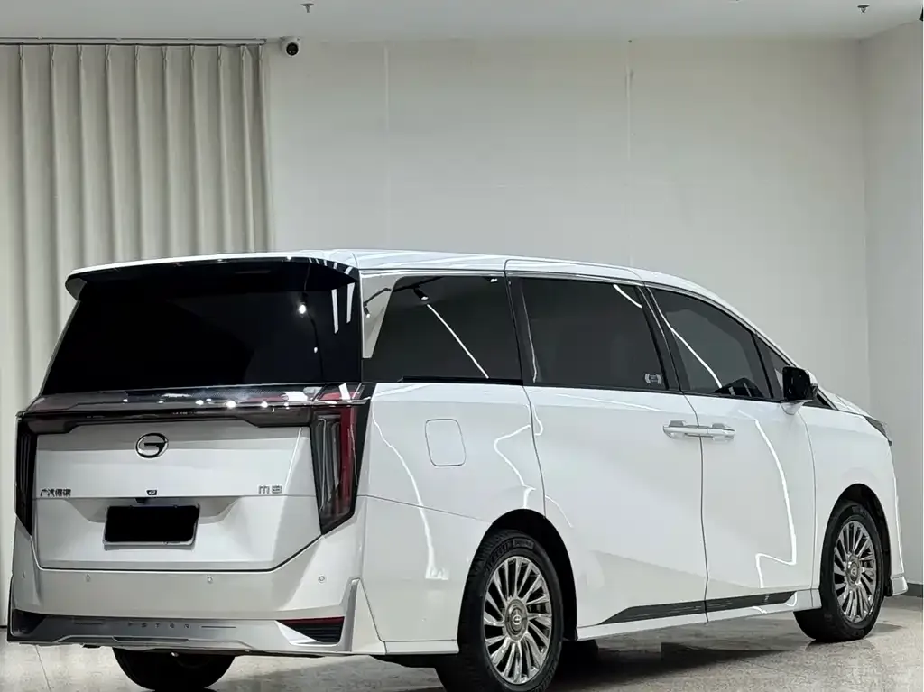 GAC Motor Trumpchi M8 — фото 2