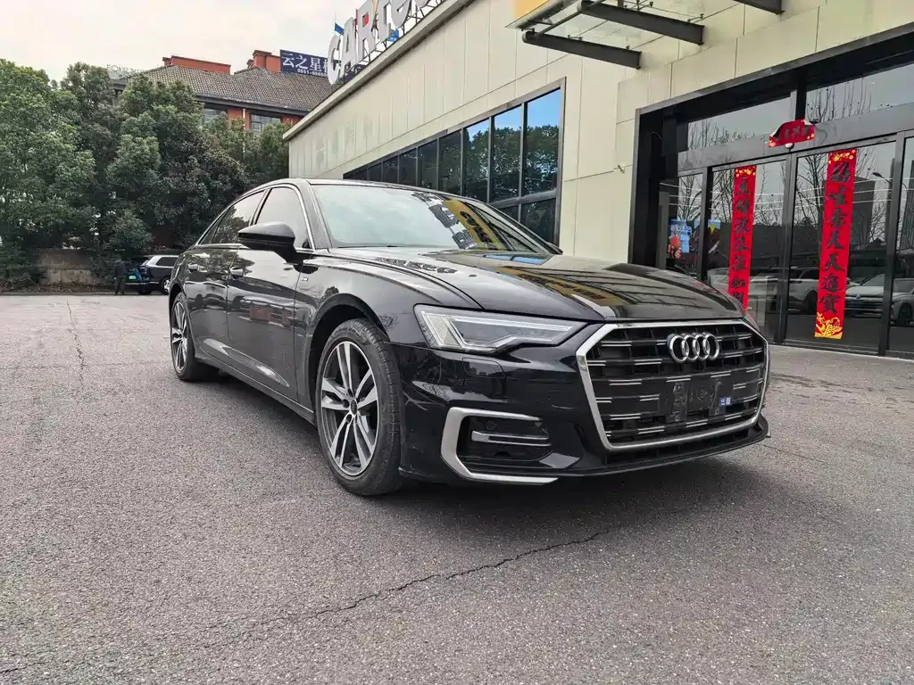 Audi A6L — фото 9