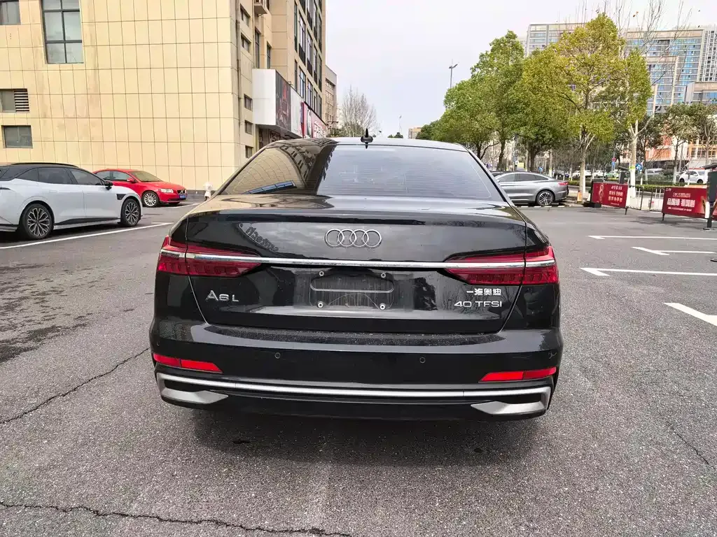 Audi A6L — фото 5