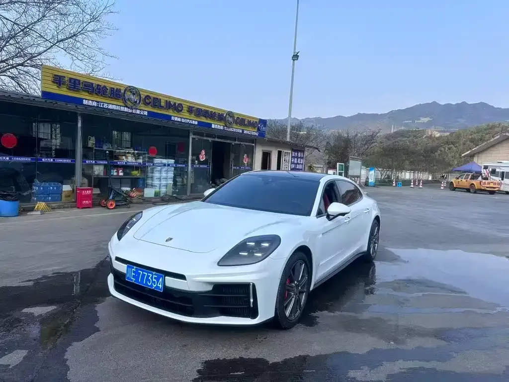 Porsche Panamera 2025 из CN, фото 1