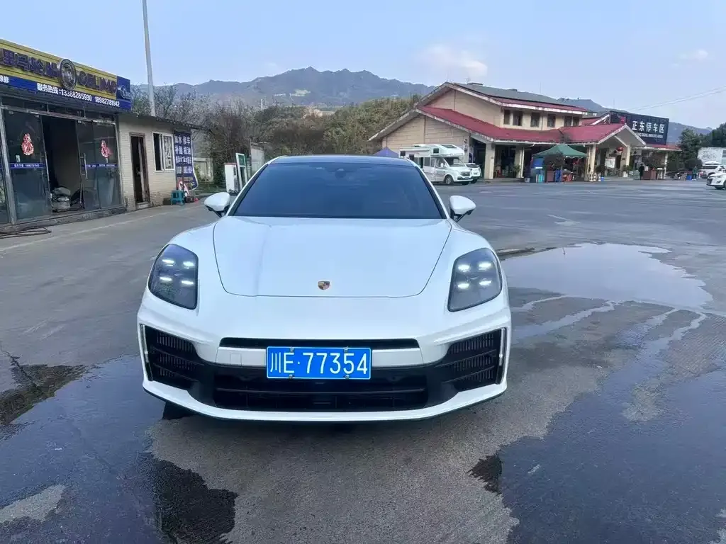 Porsche Panamera 2025 из CN, фото 2