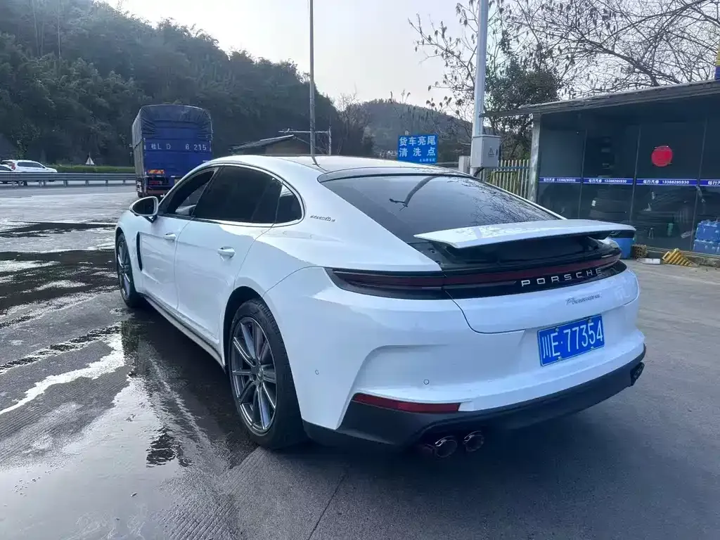 Porsche Panamera 2025 из CN, фото 3