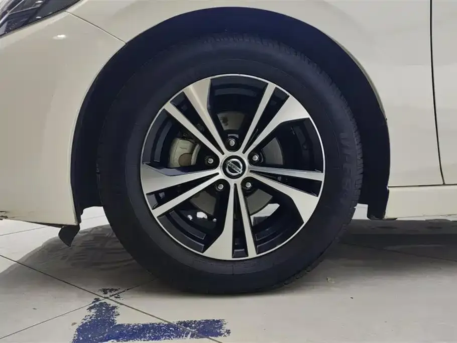 Nissan Sylphy 2021 из CN, фото 2