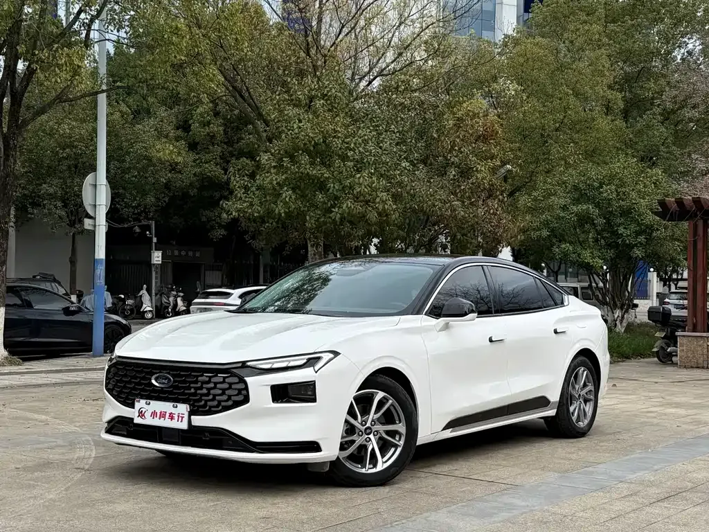 Ford Mondeo 2023 из CN, фото 1