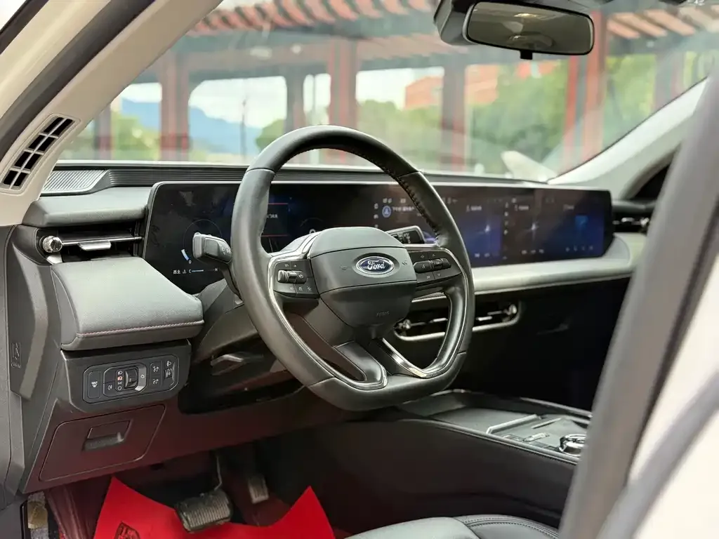 Ford Mondeo 2023 из CN, фото 4