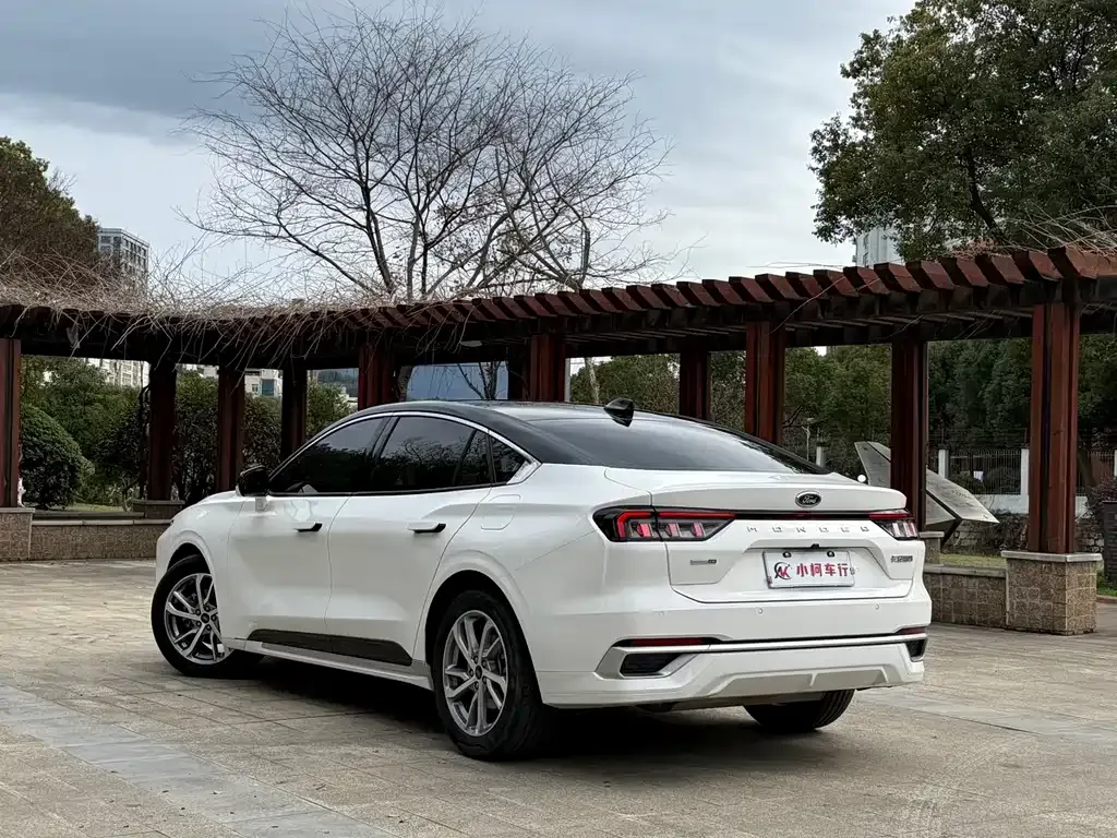 Ford Mondeo 2023 из CN, фото 9