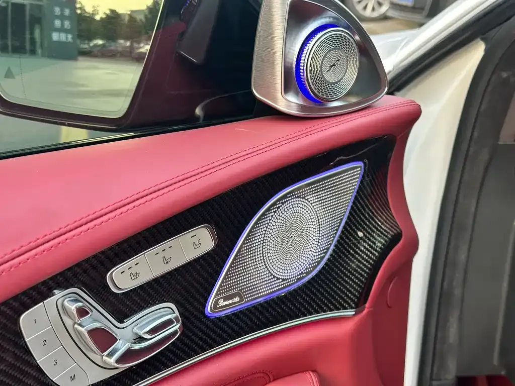 Mercedes-Benz CLS — фото 2