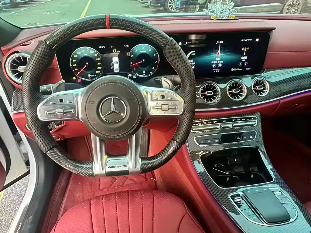 Mercedes-Benz CLS — фото 3