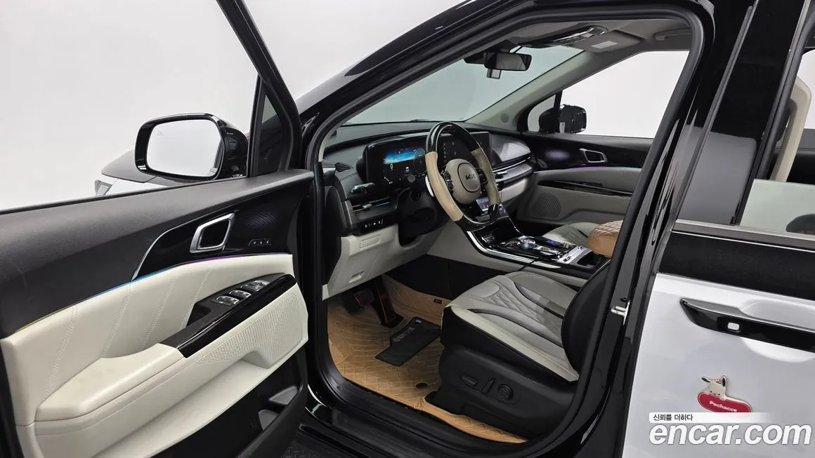 Kia Carnival — фото 10