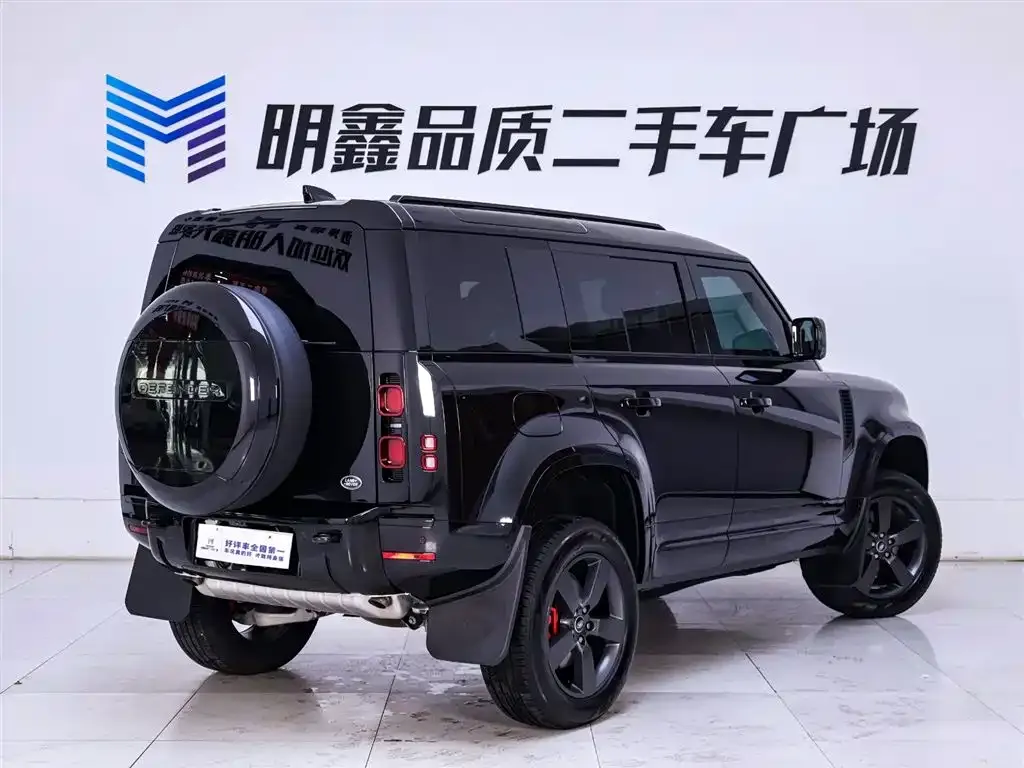 Land Rover Defender — фото 4