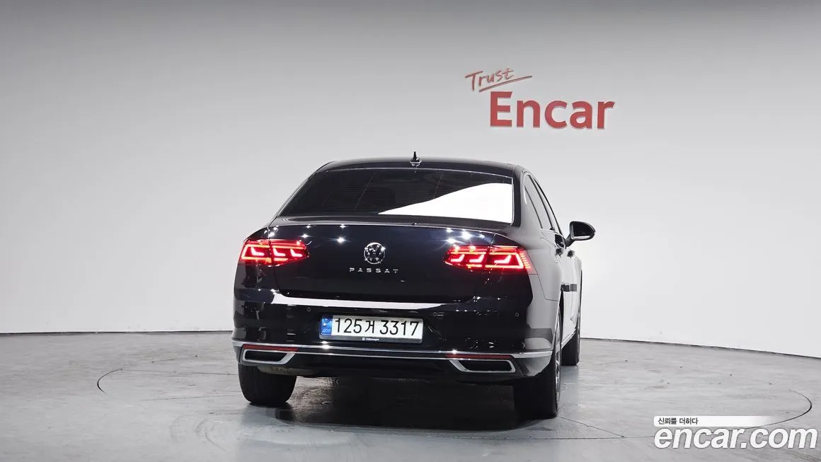Volkswagen Passat 2022 из KR, фото 2