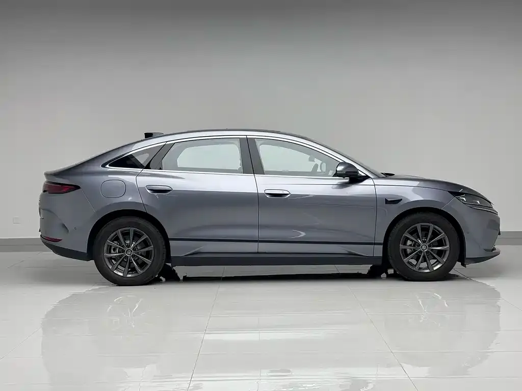 BYD Qin L 2025 из CN, фото 3