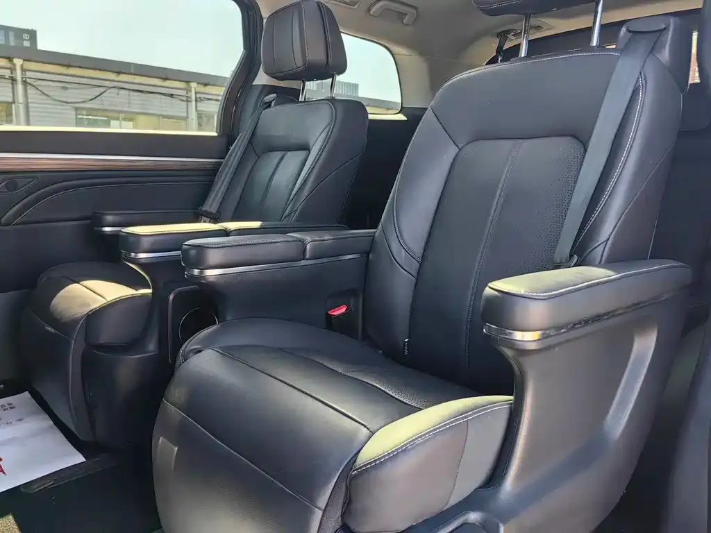 GAC Motor Trumpchi M8 — фото 4