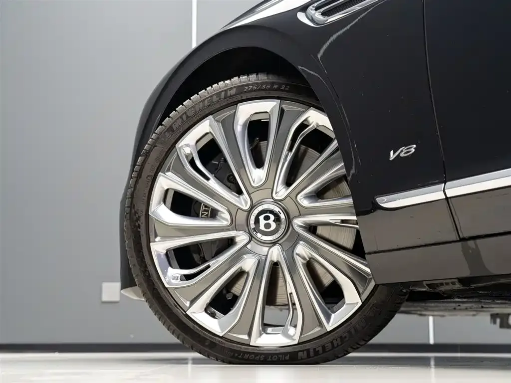 Bentley Flying Spur 2021 из CN, фото 9