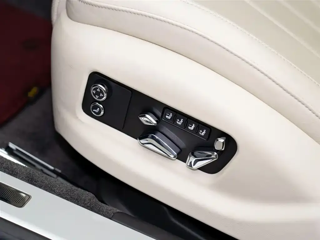 Bentley Flying Spur 2021 из CN, фото 5