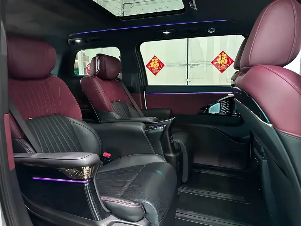 GAC Motor Trumpchi M8 — фото 8