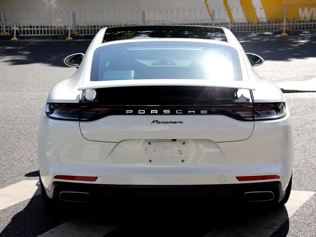 Porsche Panamera — фото 3