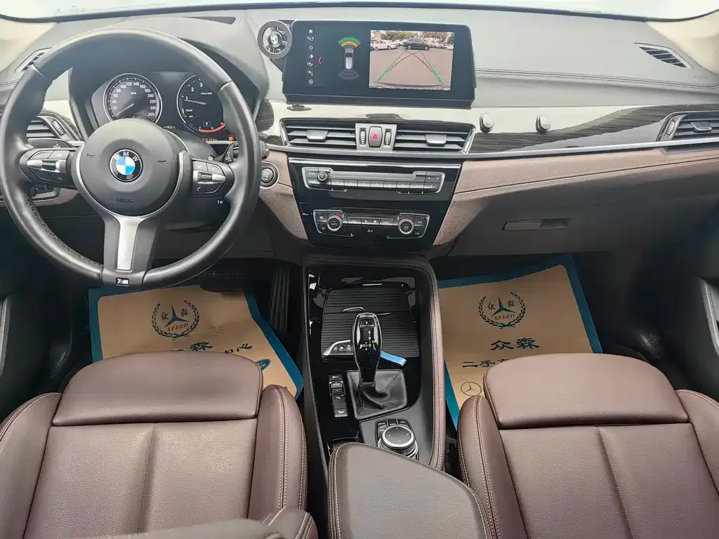 BMW X1 — фото 10