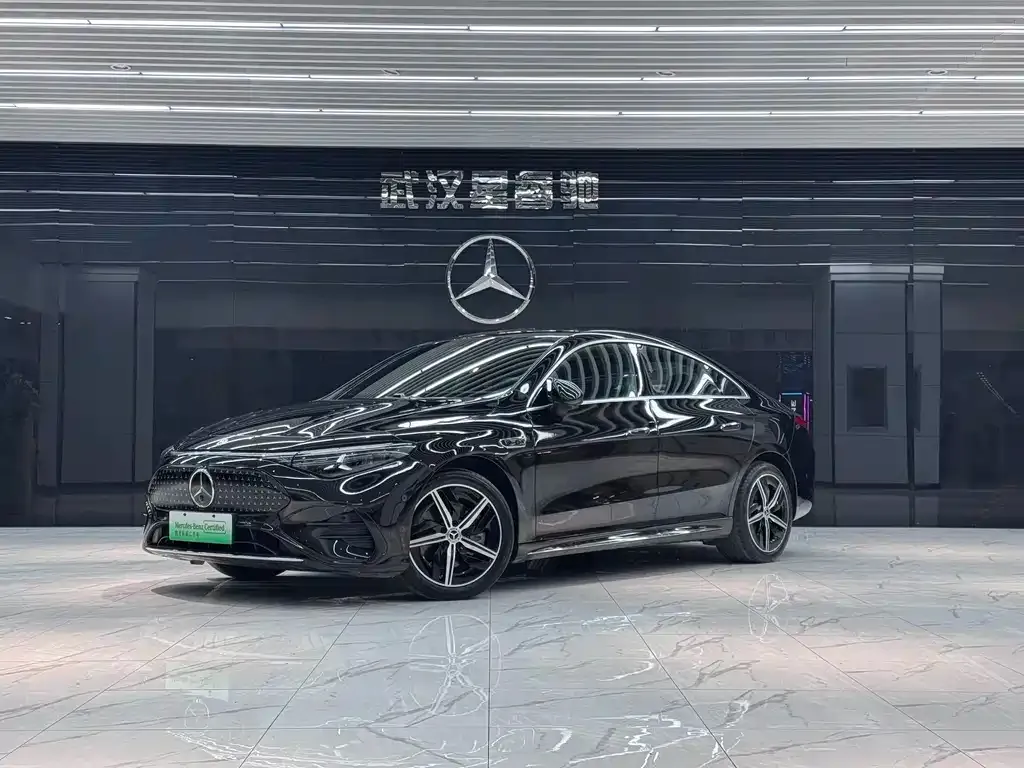 Mercedes-Benz CLA PHEV — фото 1