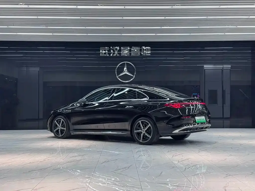 Mercedes-Benz CLA PHEV — фото 6