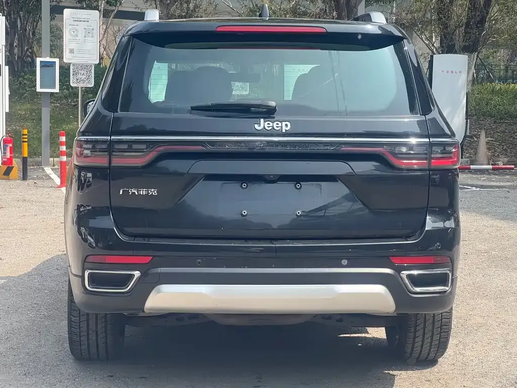 Jeep Grand Commander 2022 из CN, фото 5