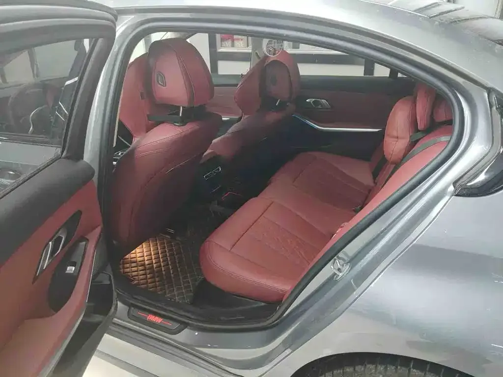 BMW i3 2023 из CN, фото 2