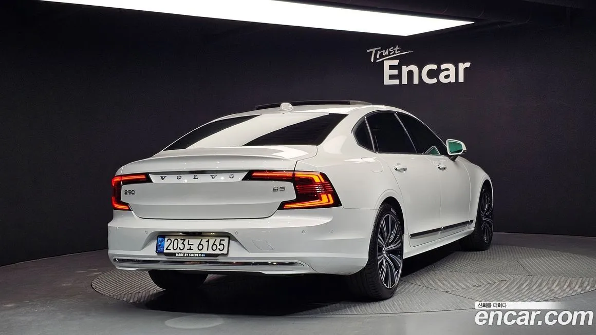 Volvo S90 2022 из KR, фото 8