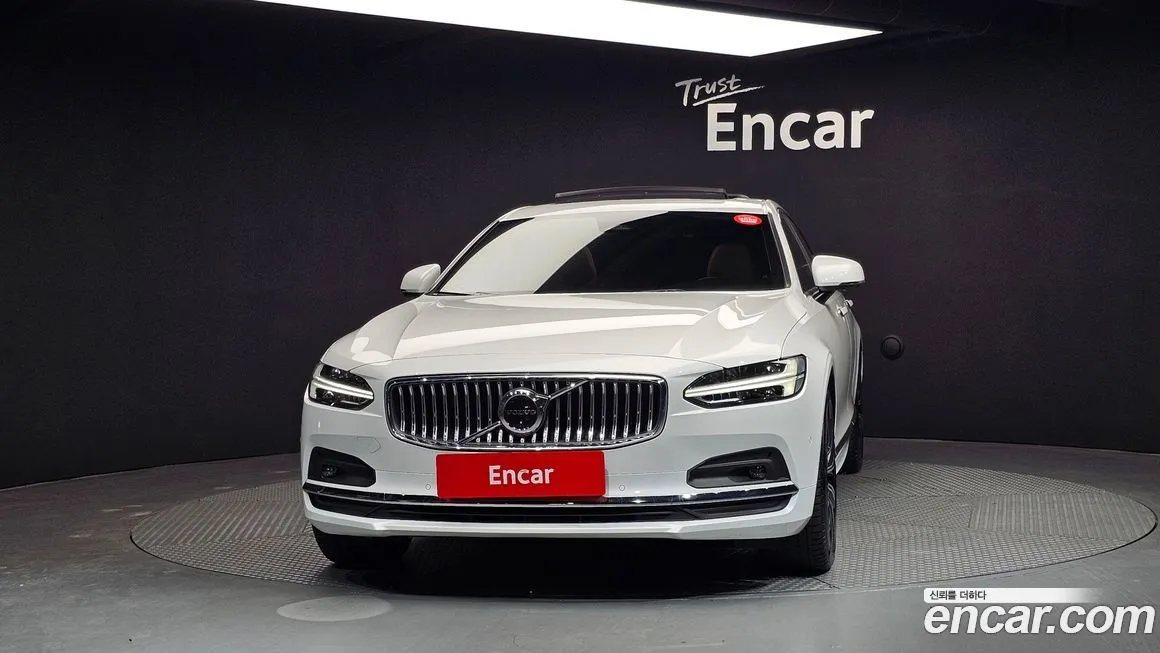 Volvo S90 2022 из KR, фото 3