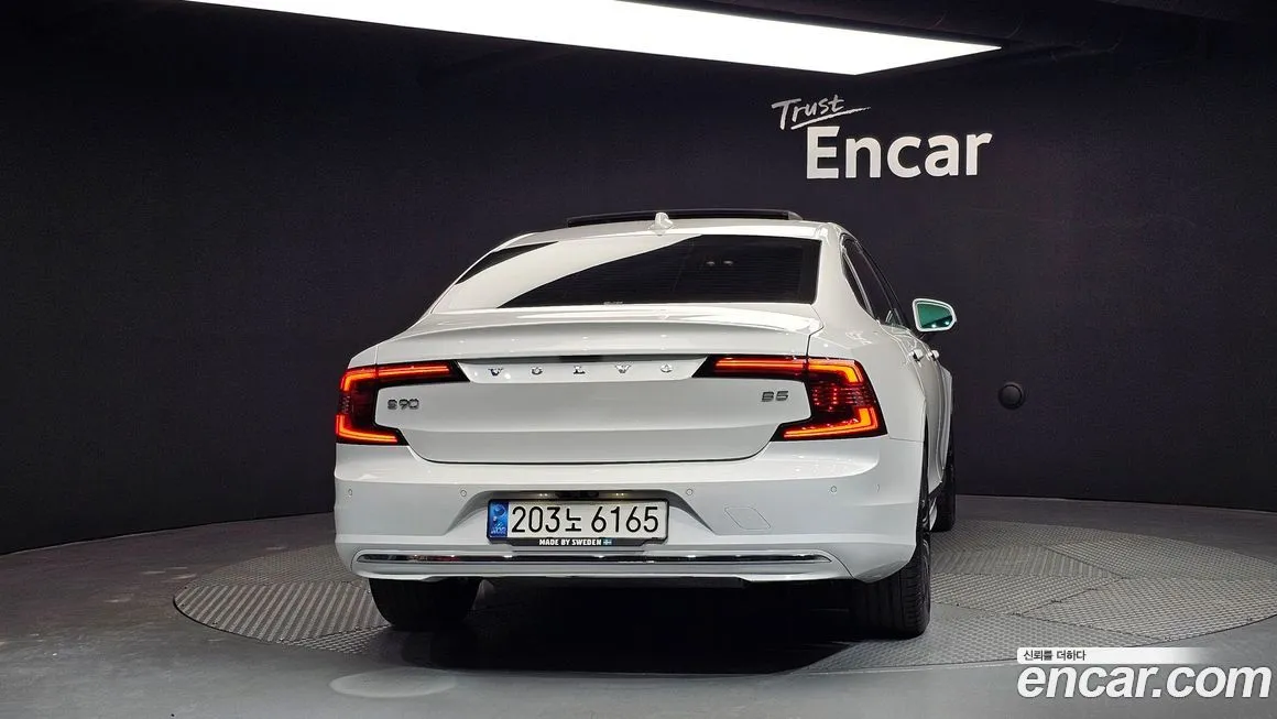 Volvo S90 2022 из KR, фото 5