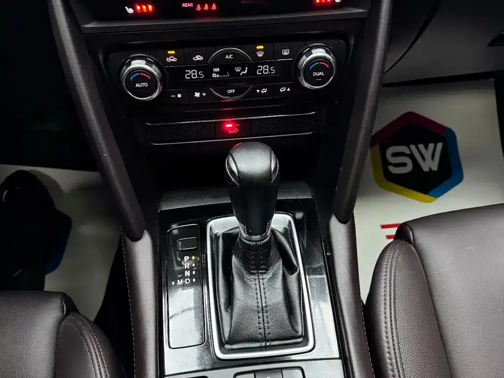 Mazda CX-4 2023 из CN, фото 4