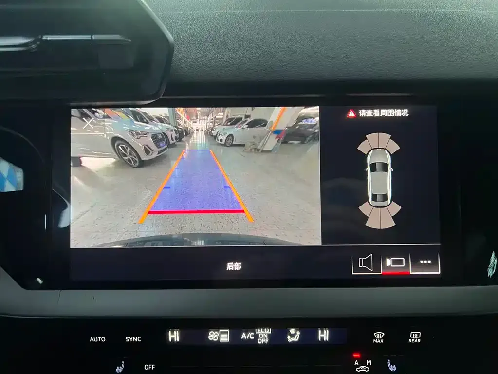 Audi A3 — фото 3