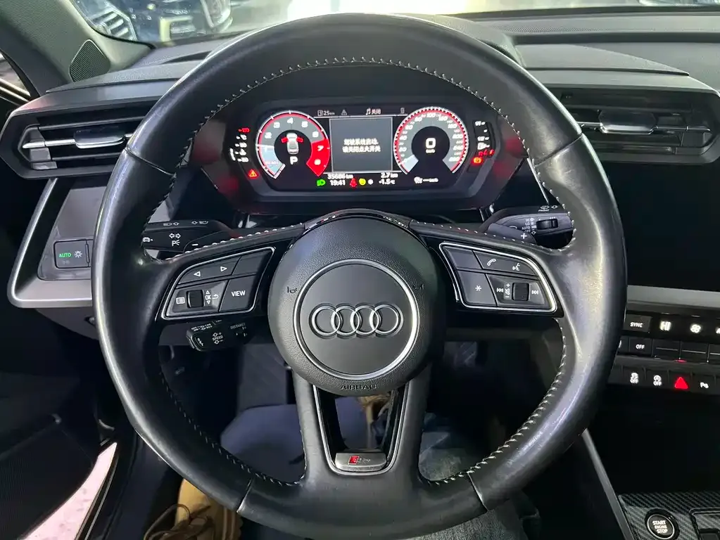 Audi A3 — фото 6