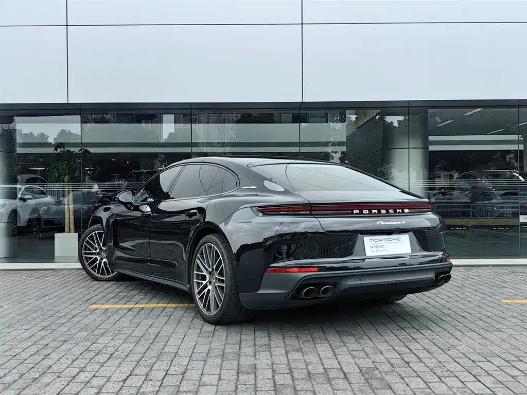 Porsche Panamera 2025 из CN, фото 6