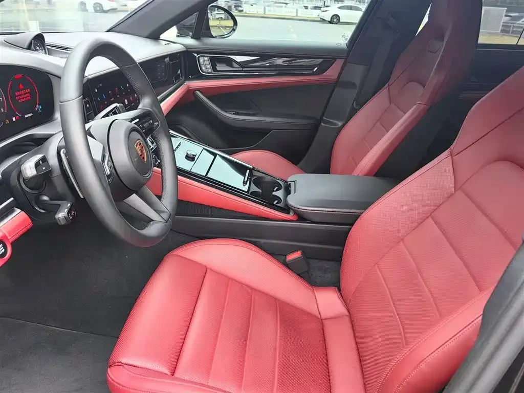 Porsche Panamera 2025 из CN, фото 8