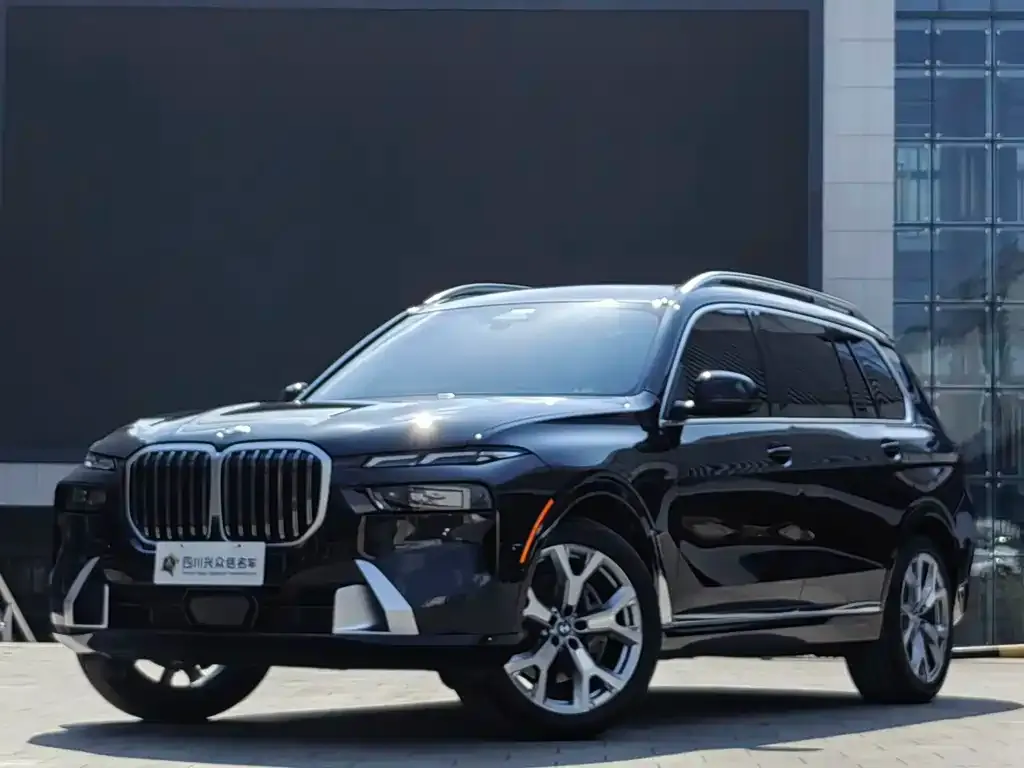 BMW X7 2023 из CN, фото 1