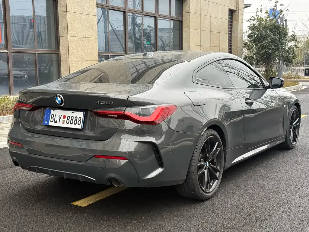 BMW 4 Series 2023 из CN, фото 7