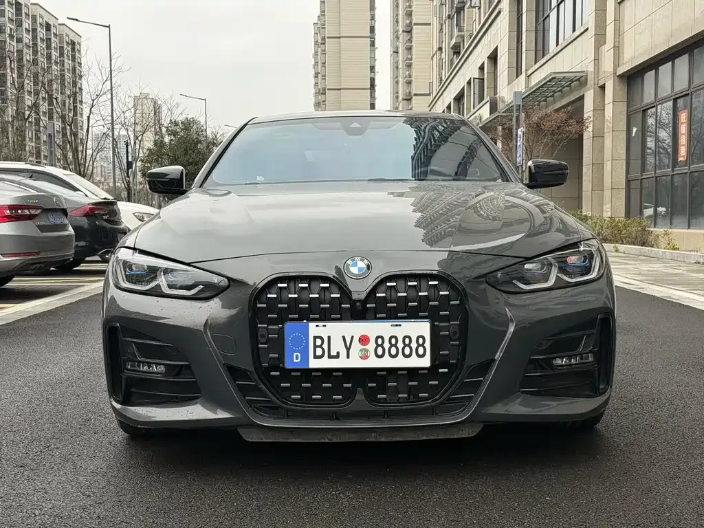 BMW 4 Series 2023 из CN, фото 3