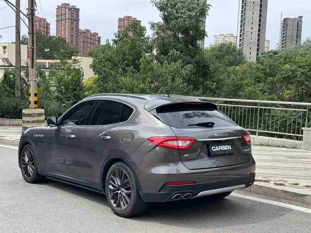 Maserati Levante — фото 9