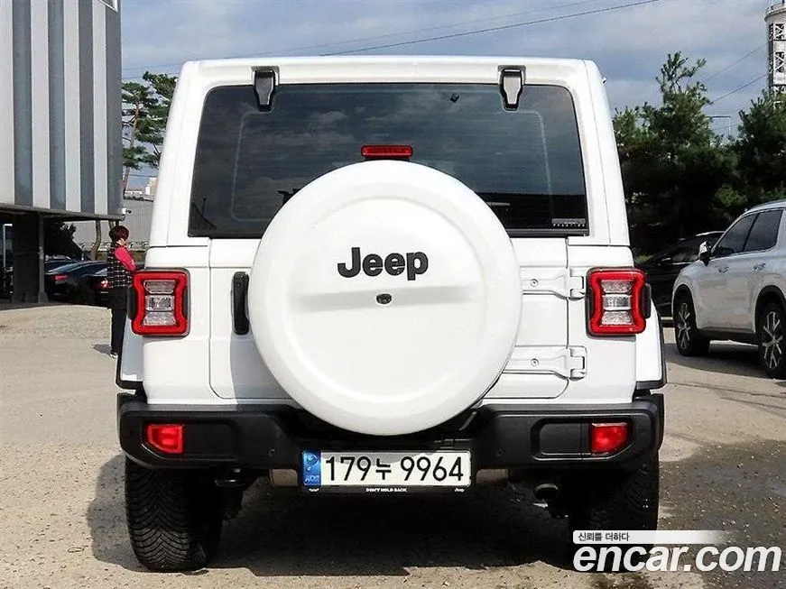 Jeep Wrangler 2021 из KR, фото 5